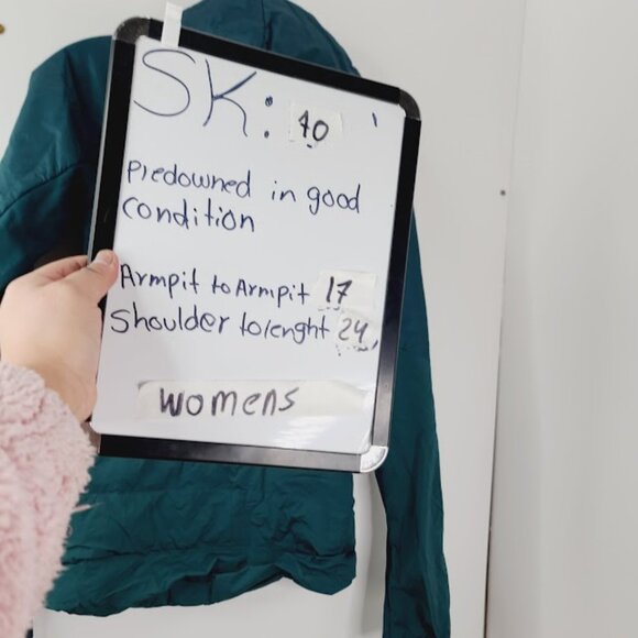 Lululemon Women's Teal Running Down for It All Thermal Puffer Jacket Size 4 - Picture 7 of 7